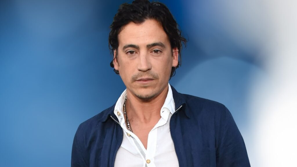 Andrew Keegan