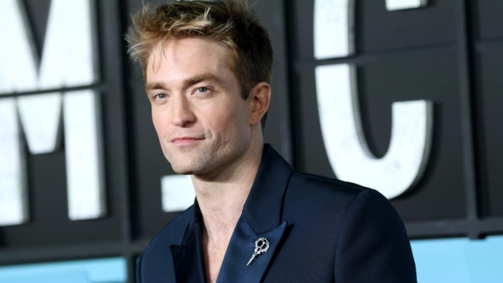 Robert Pattinson