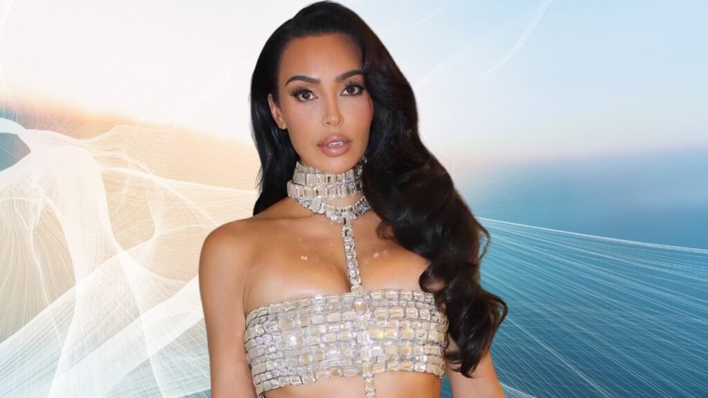 how much does kim kardashian weigh